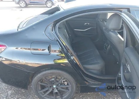 2020 BMW 330I z USA, uszkodzony, nr VIN WBA5R1C03LFH39412